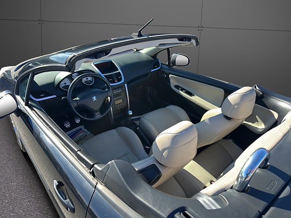 Peugeot 207 10 of 19