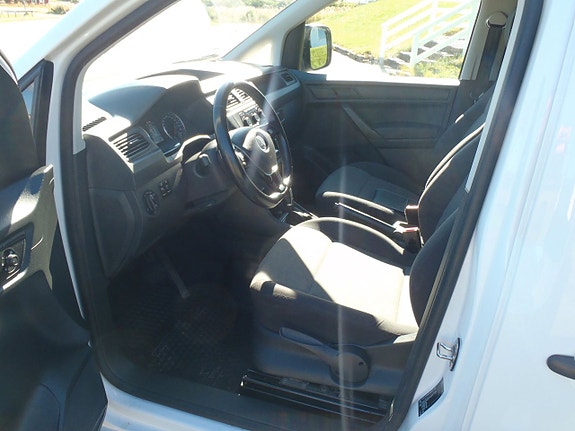 Volkswagen Caddy Maxi 5 of 5
