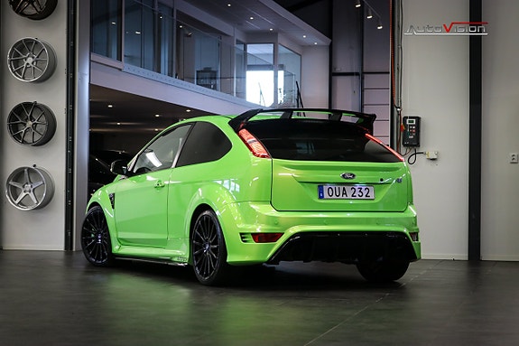 Ford Focus 2 of 5