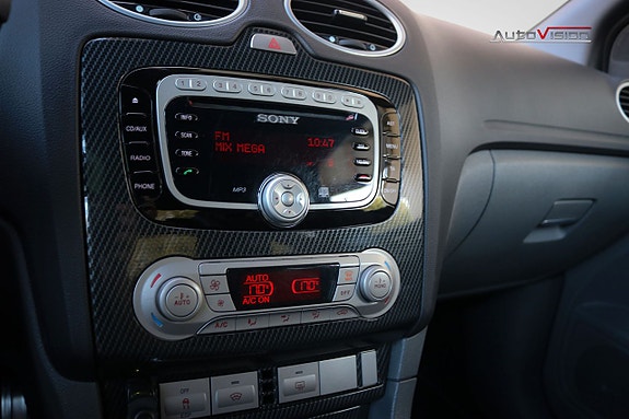 Ford Focus 13 of 24