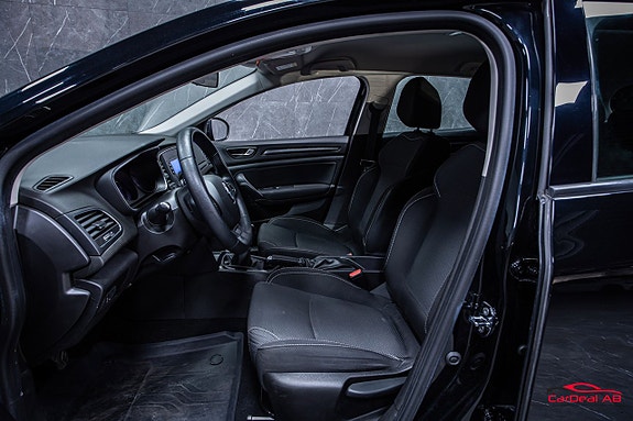 Renault Megane 10 of 24