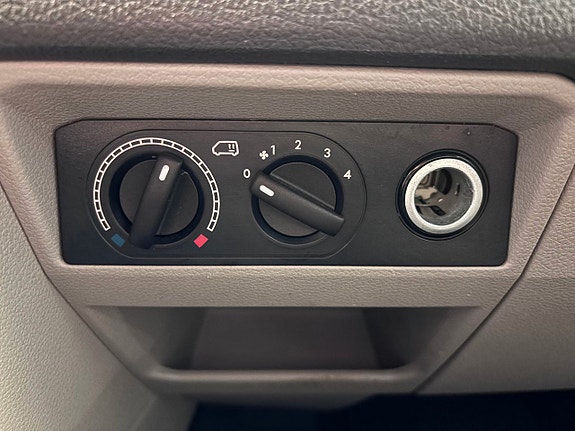 Volkswagen Transporter 14 of 29