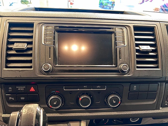 Volkswagen Transporter 12 of 29