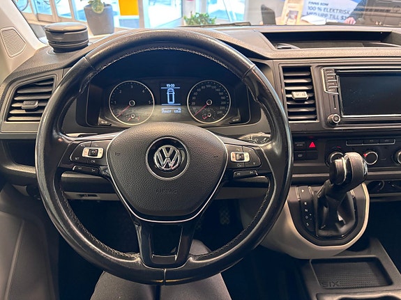 Volkswagen Transporter 11 of 29