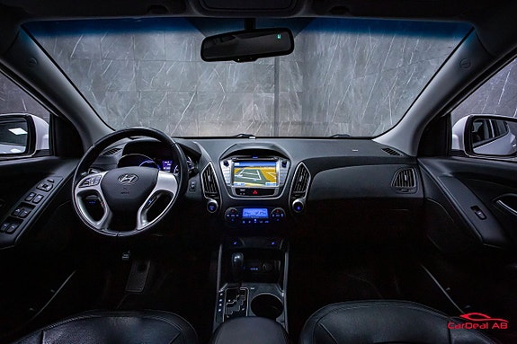 Hyundai ix35 14 of 27