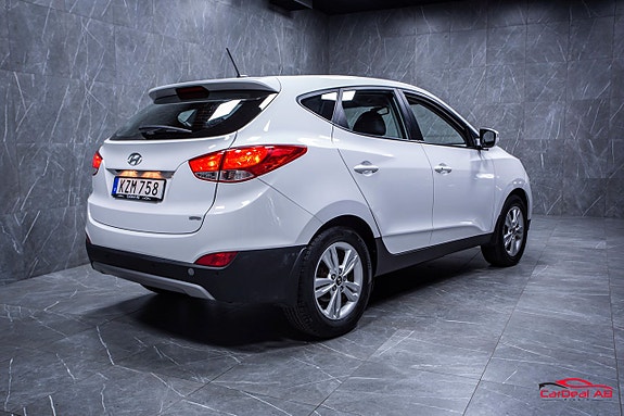 Hyundai ix35 7 of 27