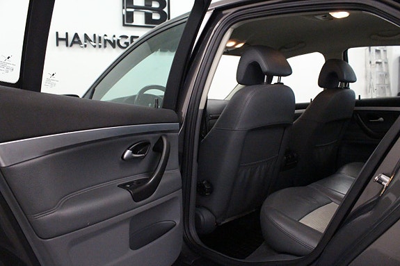 Saab 9-3 13 of 16