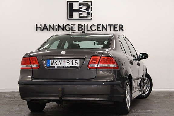 Saab 9-3 4 of 16