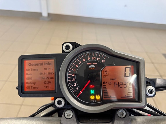 KTM 1290 Super Duke R 1.3 V-twin / Påkostad / Finans 6 of 7