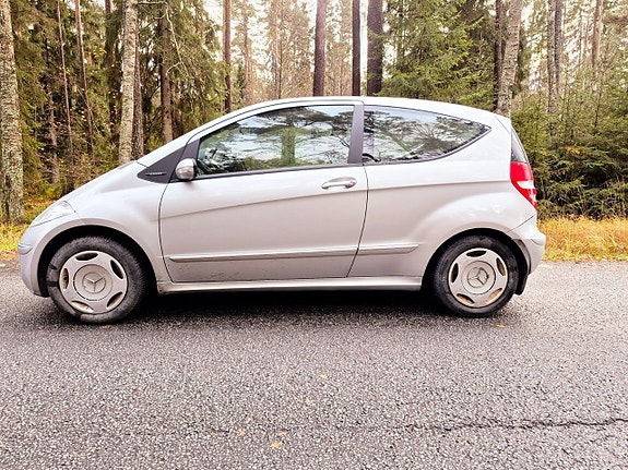 Mercedes-Benz A150 6 of 17