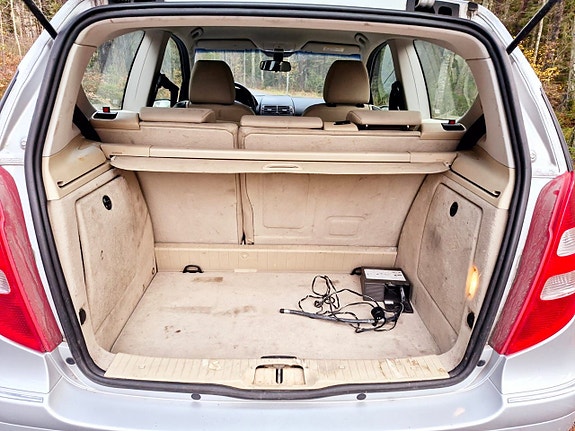 Mercedes-Benz A150 12 of 17
