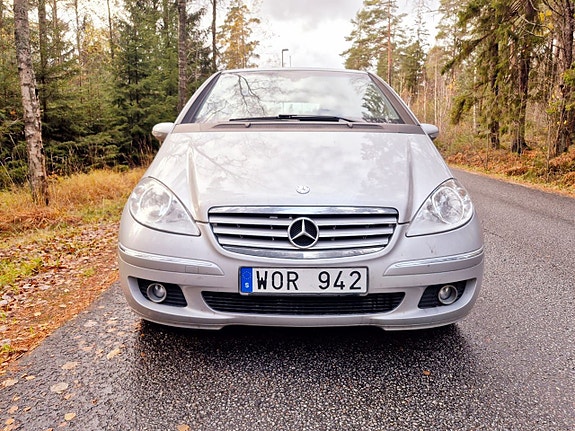 Mercedes-Benz A150 4 of 17