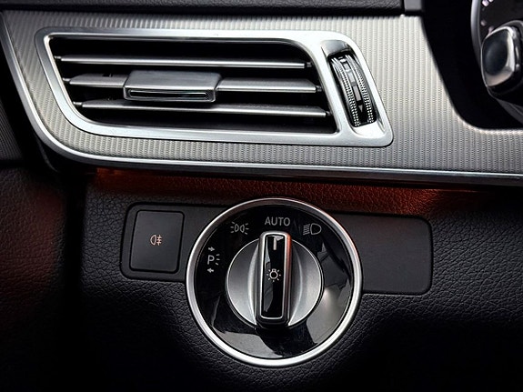 Mercedes-Benz E250 26 of 27