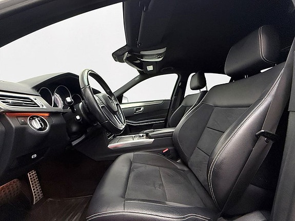 Mercedes-Benz E250 11 of 27
