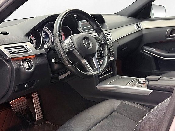 Mercedes-Benz E250 12 of 27