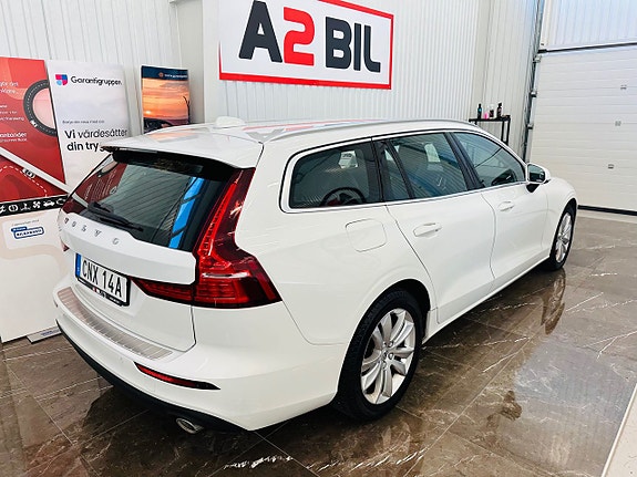 Volvo V60 5 of 25