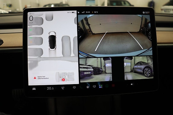 Tesla Model 3 17 of 25