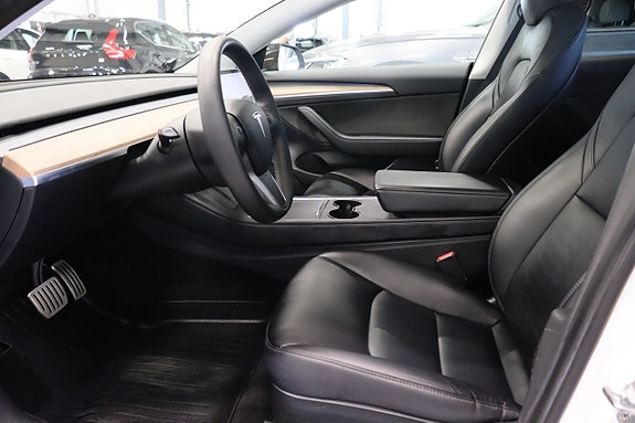 Tesla Model 3 10 of 25