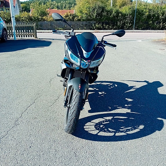 Aprilia TUONO 125 - Kanonpris ! 3 of 5