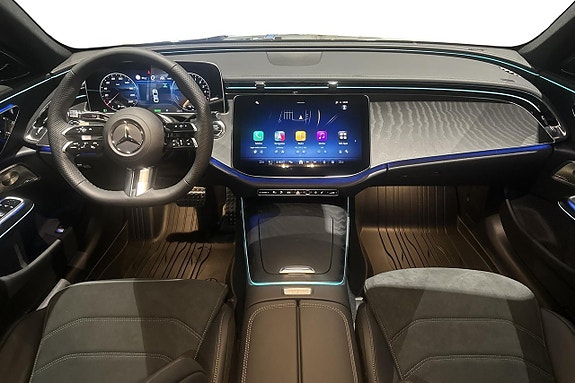 Mercedes-Benz E300 de 9 of 16