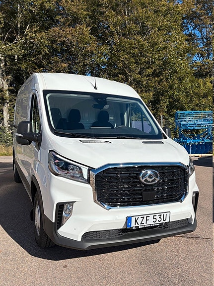 Maxus Deliver 9 6 of 11