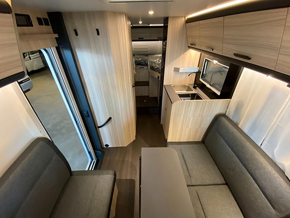 Sun Living C 70 DL Långbäddar / Face to face / 3500kg / Aut 10 of 22