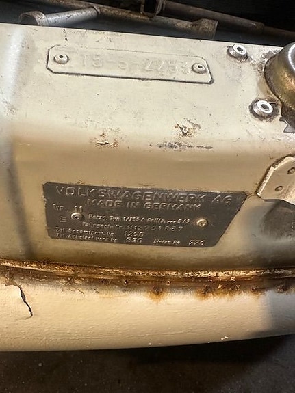 Volkswagen 1303 14 of 29