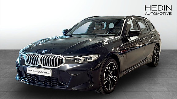 BMW 330e