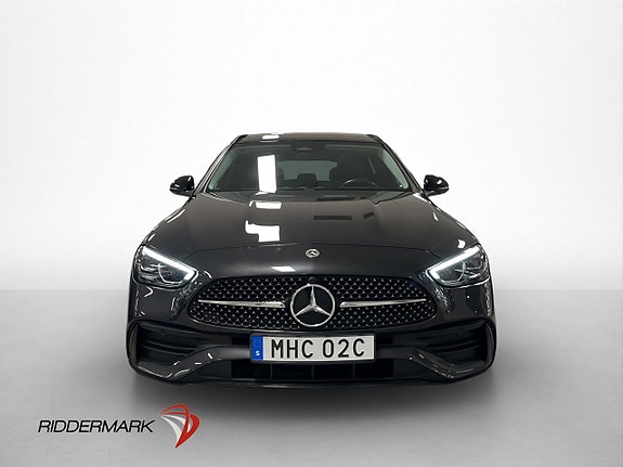 Mercedes-Benz C200 2 of 30