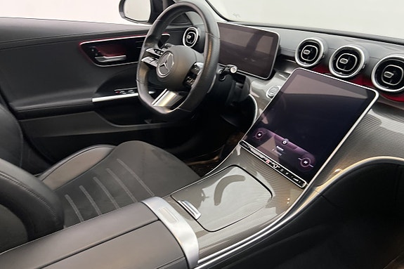 Mercedes-Benz C200 11 of 30