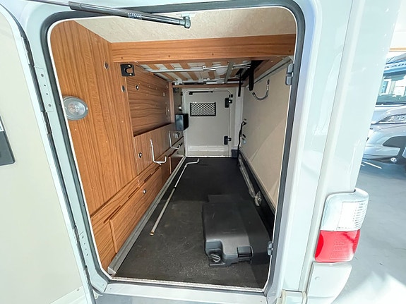 Hymer B 708 Premiumline / Automat / ALDE / Solcell / Taksäng 5 of 5