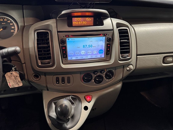 Opel Vivaro 18 of 20