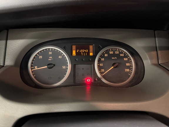 Opel Vivaro 15 of 20