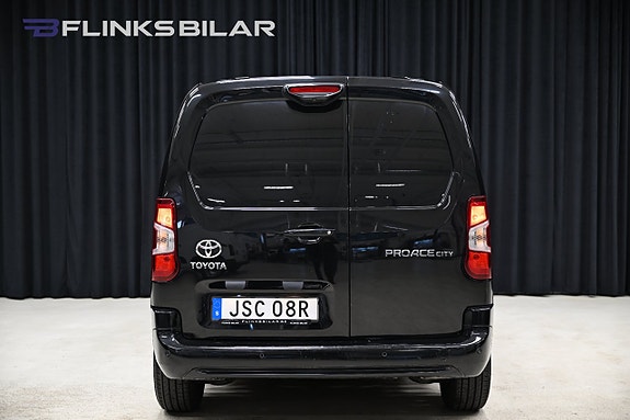 Toyota Proace City 8 of 30