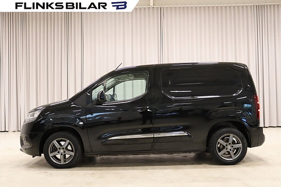 Toyota Proace City 2 of 5