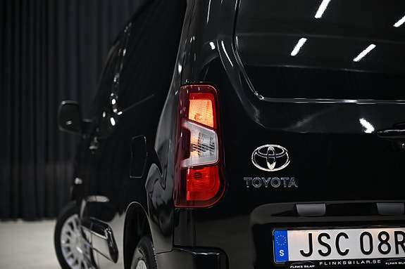 Toyota Proace City 7 of 30