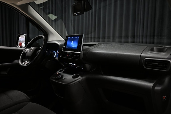 Toyota Proace City 28 of 30