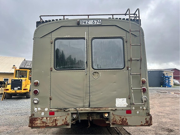 Volvo F86 Millitärbuss 5 of 10