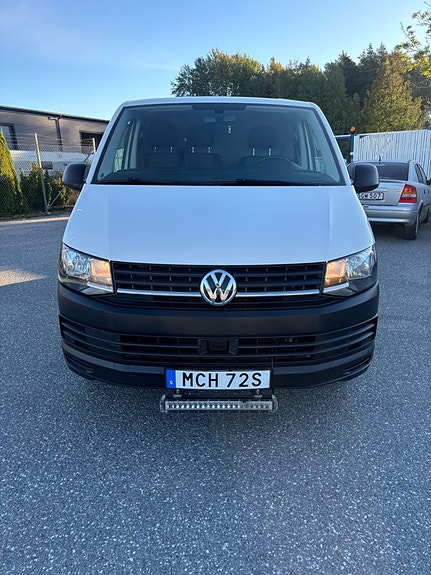 Volkswagen Transporter 14 of 16