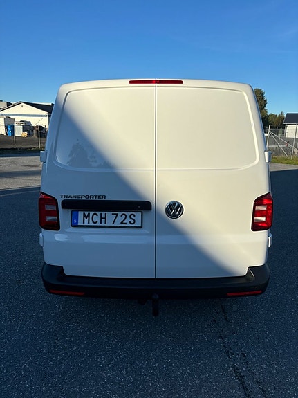 Volkswagen Transporter 13 of 16