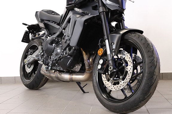 Yamaha MT-09 6 of 11