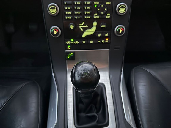 Volvo V70 20 of 23