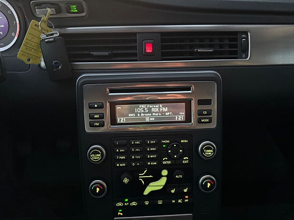 Volvo V70 17 of 23
