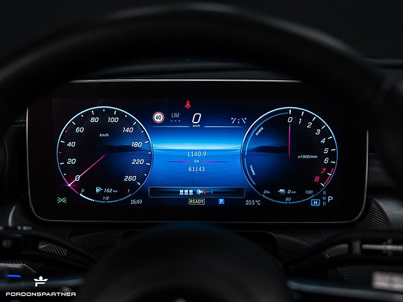 Mercedes-Benz C300 16 of 26
