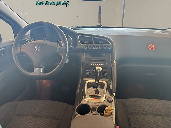 Peugeot 3008 11 of 12