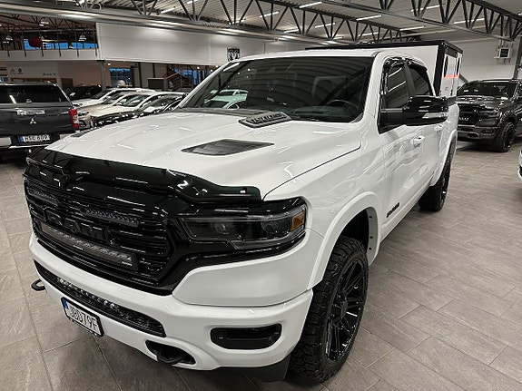 Dodge RAM 1500 10 of 11