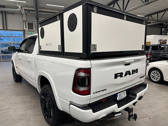 Dodge RAM 1500 11 of 11