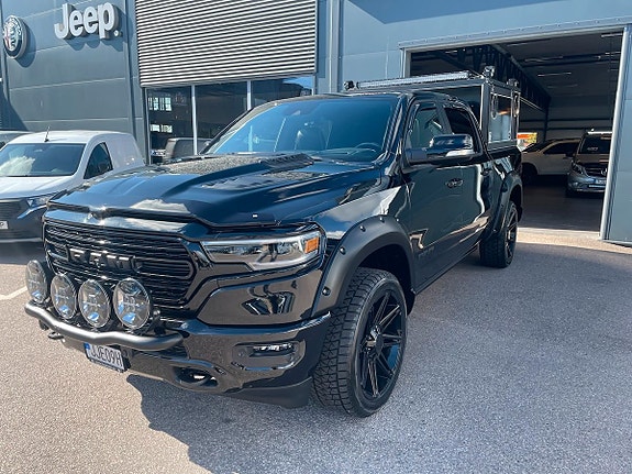 Dodge RAM 1500 14 of 19