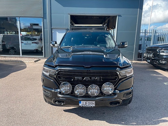 Dodge RAM 1500 16 of 19