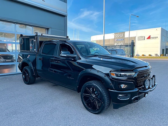 Dodge RAM 1500 4 of 19